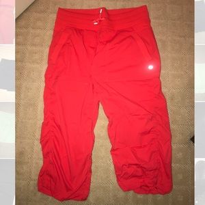 RED STREET TO STUDIO CROP PANTS❤️🥊